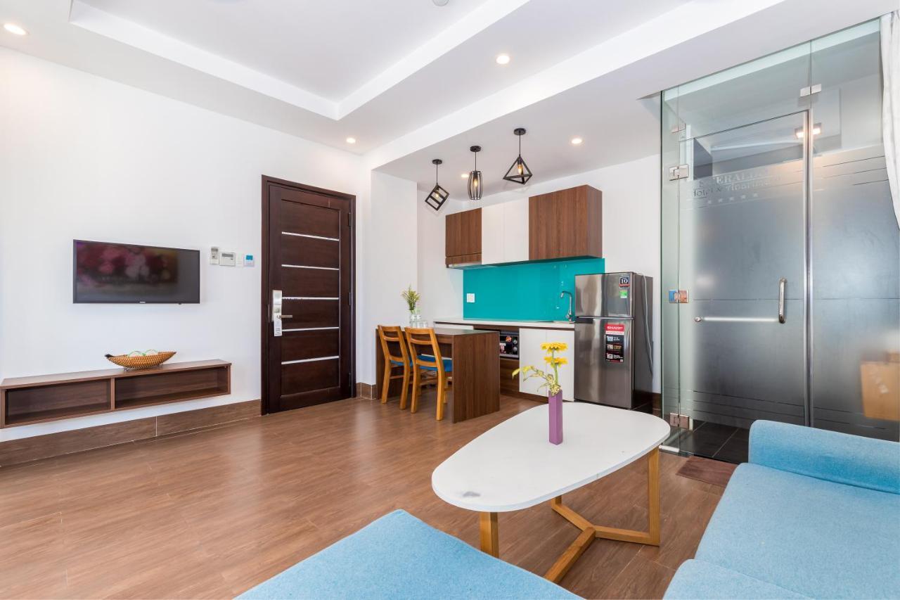 Smeraldo Hotel & Apartment Дананг Экстерьер фото